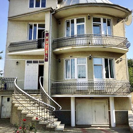 Mini-Hotel Sakvoyage Çernivtsi Dış mekan fotoğraf
